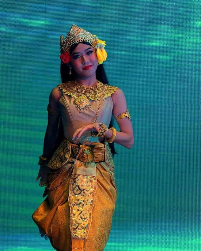 Princess Buppha Devi Dance School - Classical dance, traditional music, and the Bokator blend
