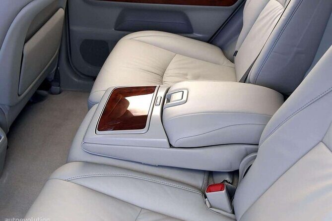 Private Car From Phnom Penh to Siem Reap - The driver experience: friendly, safe, and genuinely helpful