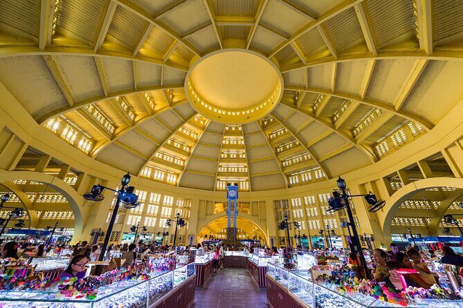 Private Half-Day Tour of Phnom Penh's Traditional Markets - Comfort and transport: the part people forget until it’s missing