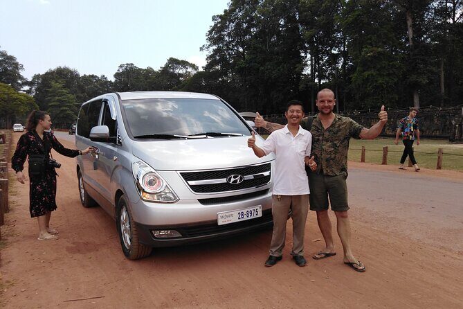 Private Taxi Phnom Penh to Siem Reap - English Spreaking Driver - Door-to-door pickup and the 6-hour road rhythm