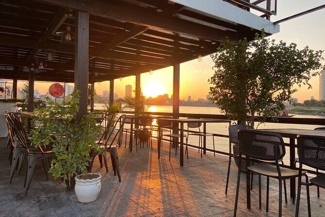 Sunset Cruise with free flow beer, soft drinks & fruit platter - What makes the price feel fair at $17