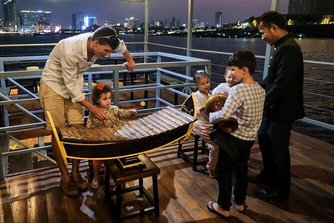 Sunset & Evening Dinner Cruise With One Way Free Pick Up - Evening Views on the Mekong and Tonle Sap After Dark