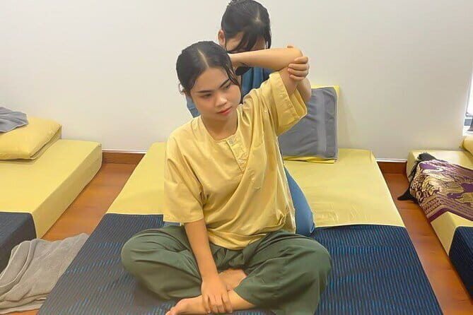 Swedish Massage in Phnom Penh - Oil, pressure, and telling your therapist what you actually want