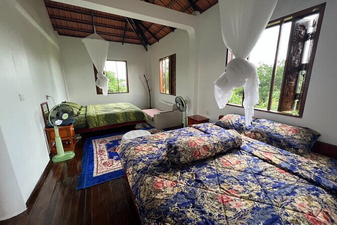 The Mekong Village Cooking Escape - The 4:00 PM market run: shopping like you’ll cook it