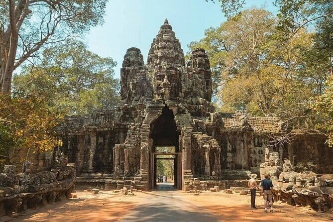 Two Day Tour, Taxi Phnom Penh to Siem Reap, Angkor Visit & Return - FAQ