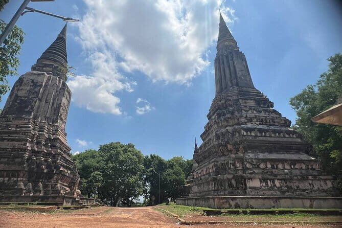 Udong Old Capital Tour - Pickup, timing, and the heat reality check (5–6 hours total)