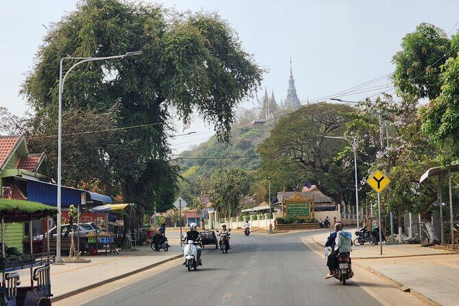Visit Phnom Udong and Silk Island by Khmer Traditional Tuk-Tuk - A tuk-tuk day north of Phnom Penh: calm, guided, and not rushed