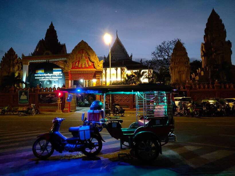 Visiting 9 Places in 3 hours Share Tour by Tuk-Tuk - Phnom Penh After Dark: Why a Tuk-Tuk Works Here