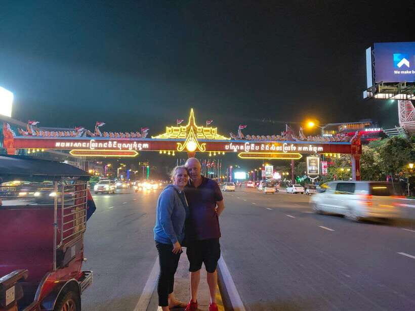 Visiting 9 Places in 3 hours Share Tour by Tuk-Tuk - Railway Station (Art Deco Design): The Surprise Stop
