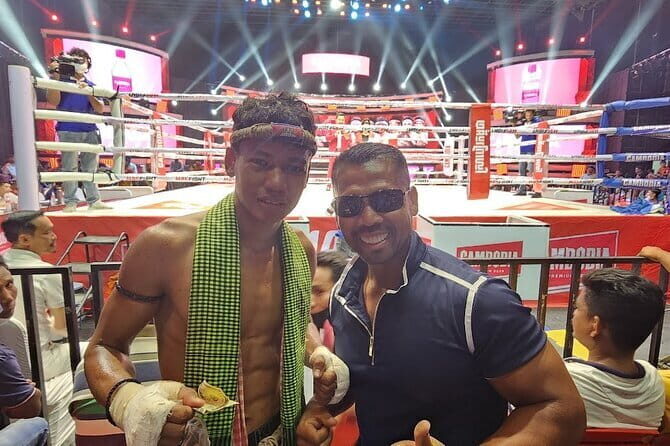 Watch Live Khmer Traditional boxing in Phnom Penh - Drinks and pacing: beer included, and it keeps the mood right
